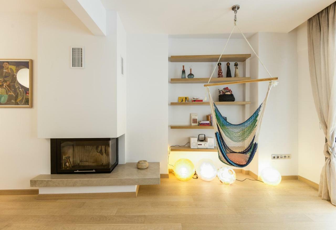 Stylish 3-Bedroom Apartment & Terrace Thessaloniki Exterior foto