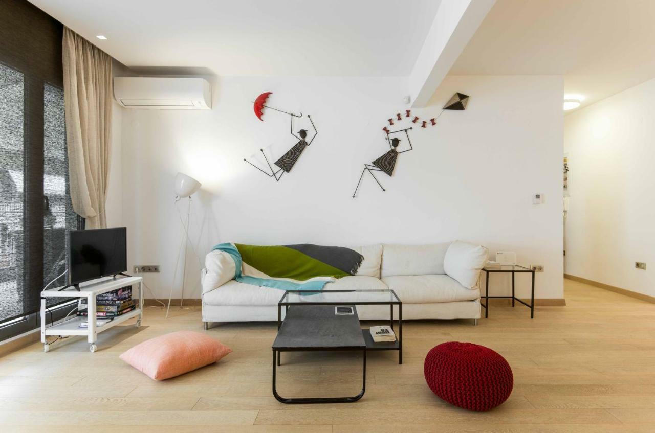 Stylish 3-Bedroom Apartment & Terrace Thessaloniki Exterior foto