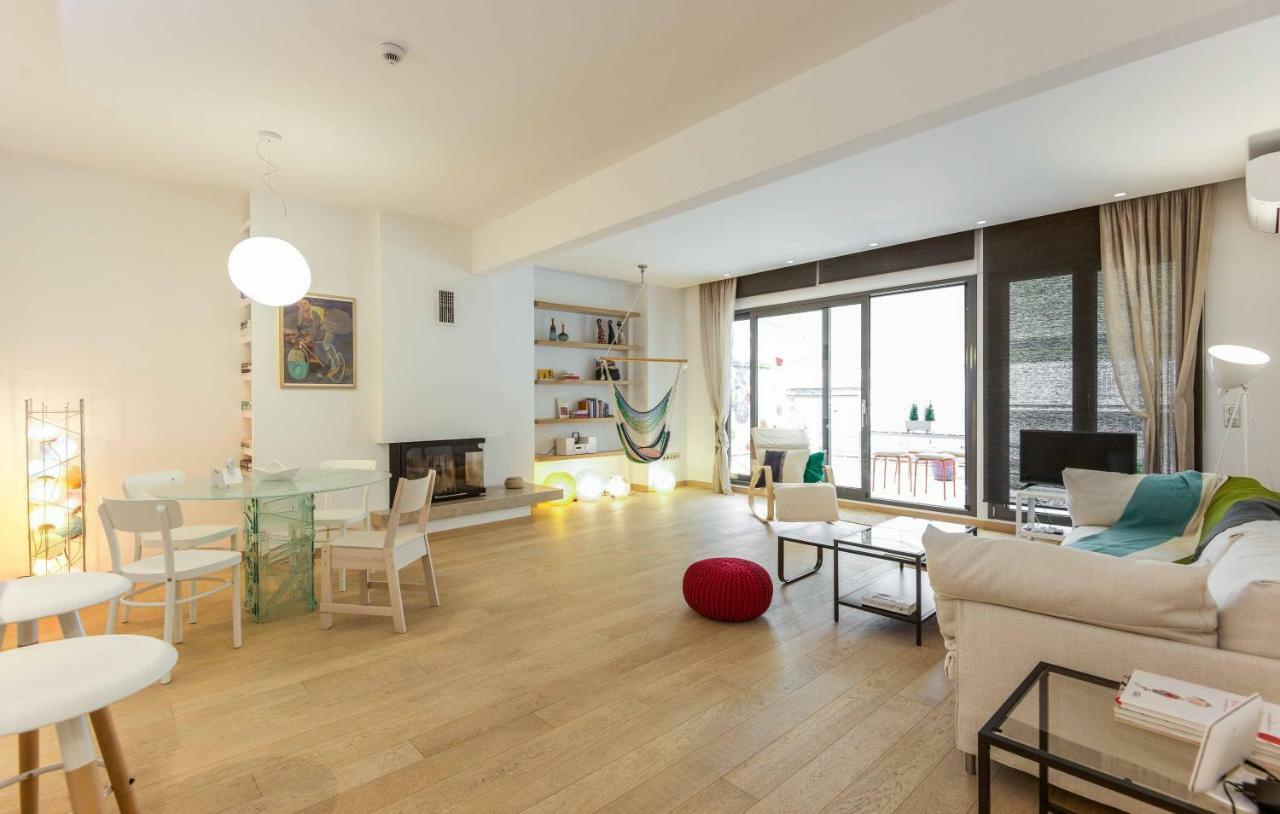 Stylish 3-Bedroom Apartment & Terrace Thessaloniki Exterior foto